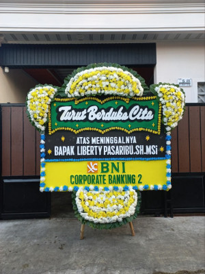 Papan Bunga Duka di Bojong Pondok Terong