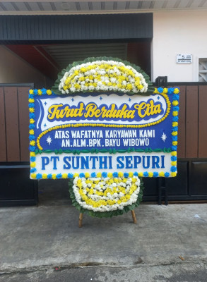 Papan Bunga Duka di Bojong Pondok Terong