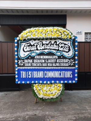 Papan Bunga Duka di Bojong Pondok Terong